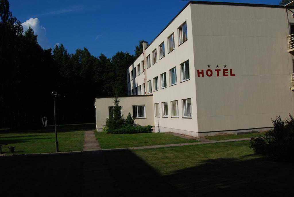 明霍泽娜武达酒店 拉脱维亚 外观 照片